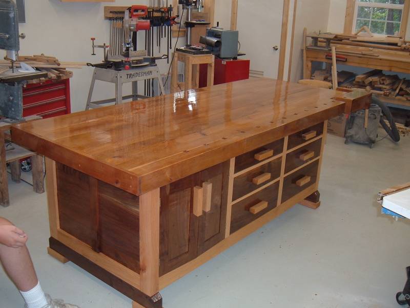 My new Shaker style workbench