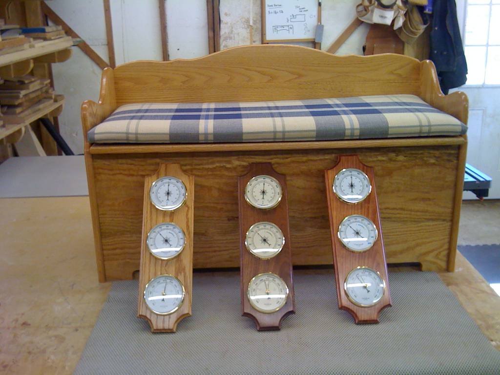 Oak Blanket Chest (Front)