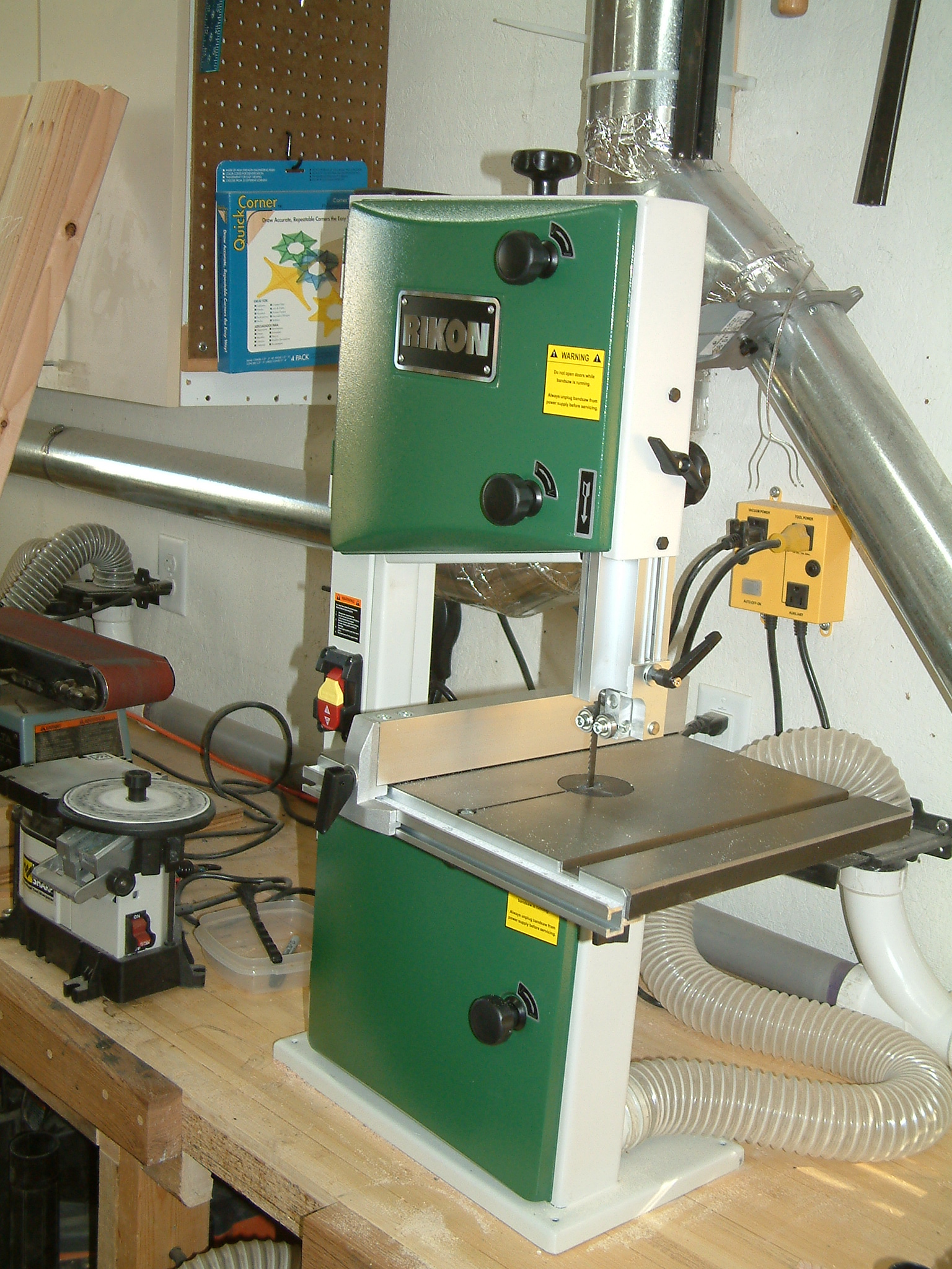 Rikon 10-305 bandsaw