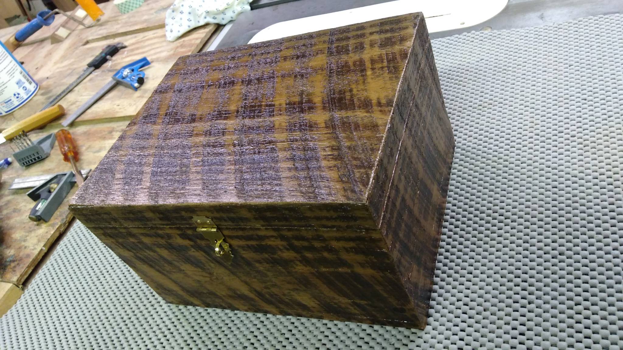 Rough sawn box