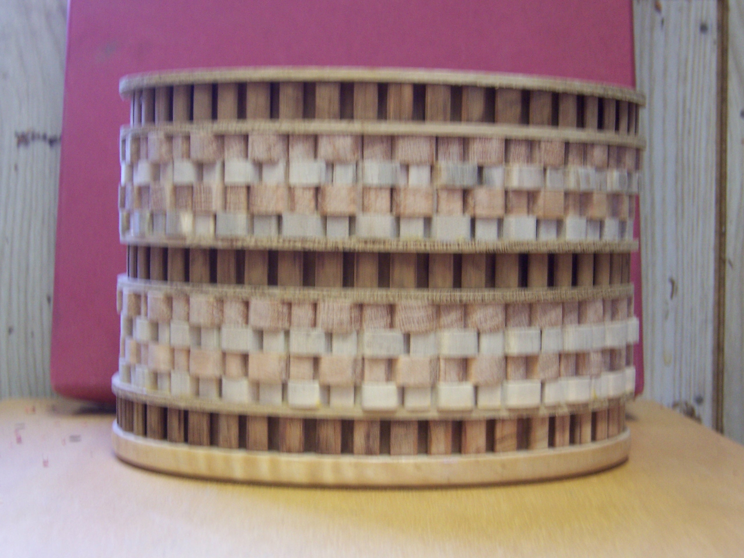 Scroll saw basket