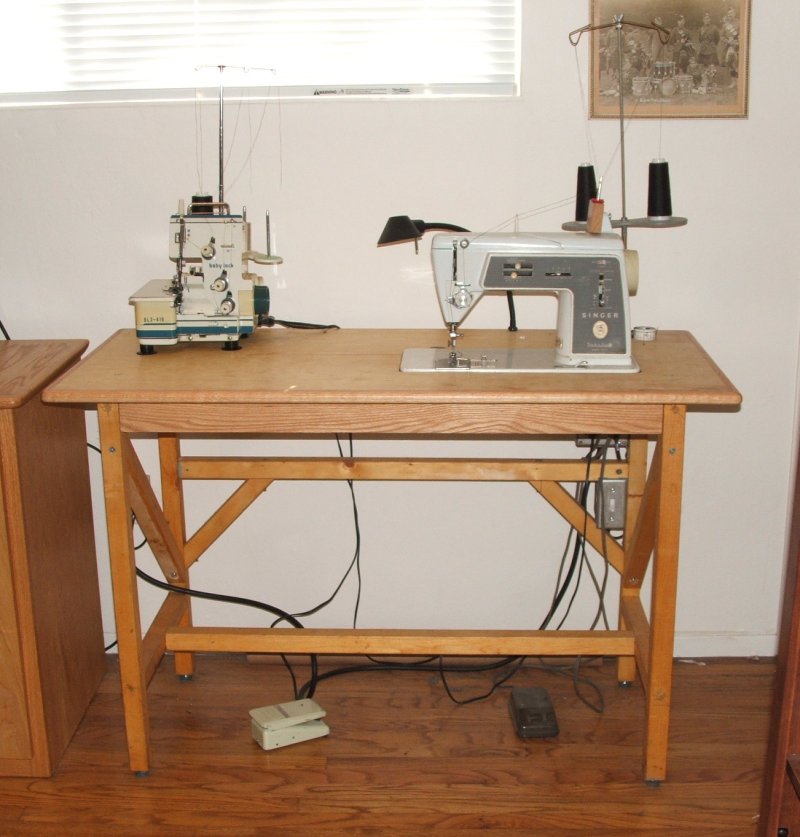Sewing Machine Console | NC Woodworker