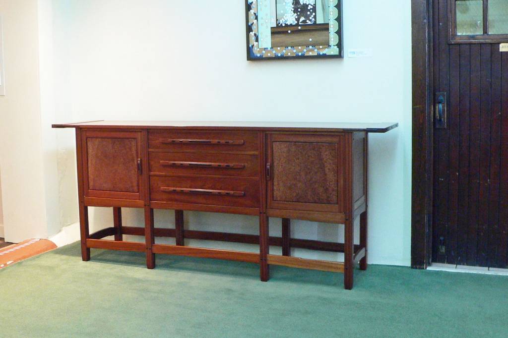 Sideboard