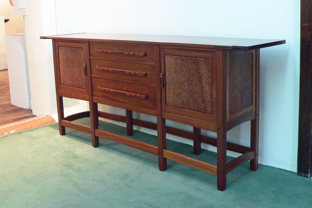 Sideboard