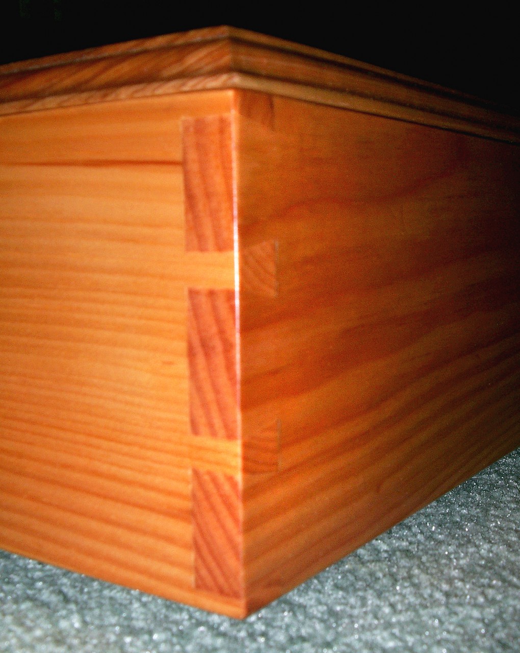 Simple Dovetail box 1