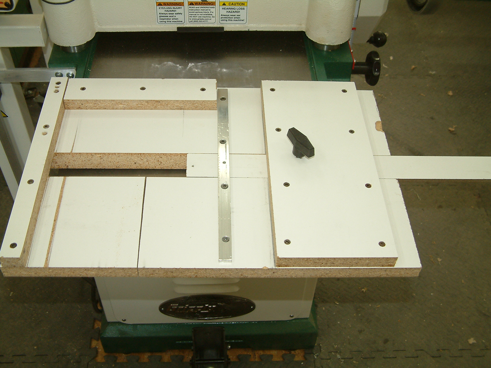 Small Circle Cutting Jig for bench top Bandsaw