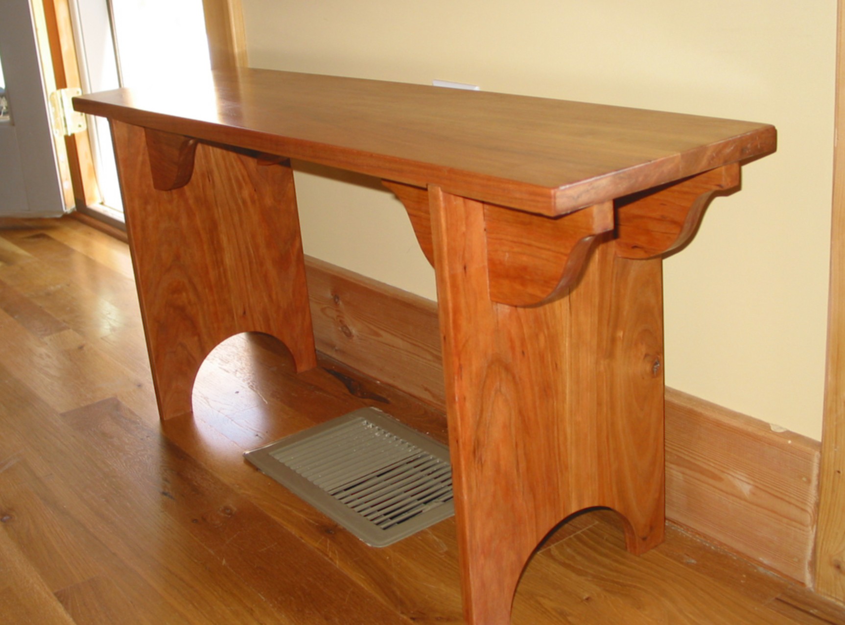 Small Hancock Shaker Bench