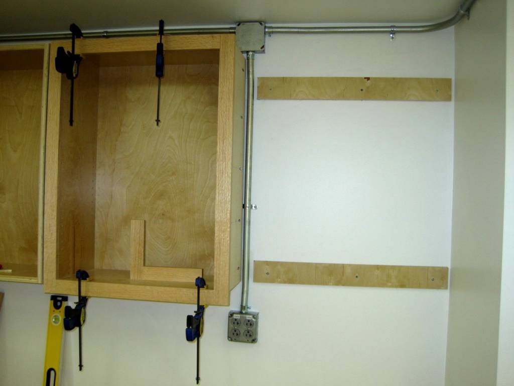 Upper cabinets