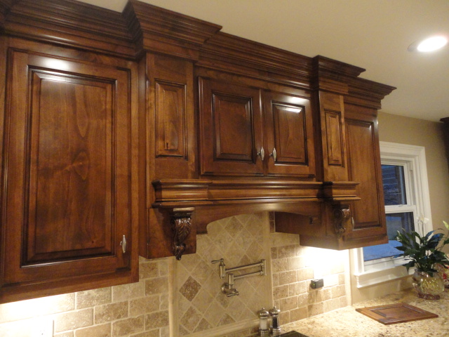 Upper Kitchen Cabinets